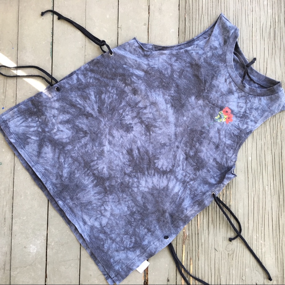 Empyre Lace Tie Sleeveless Tank